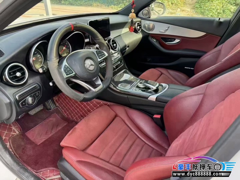 17年奔驰C轿车抵押车出售