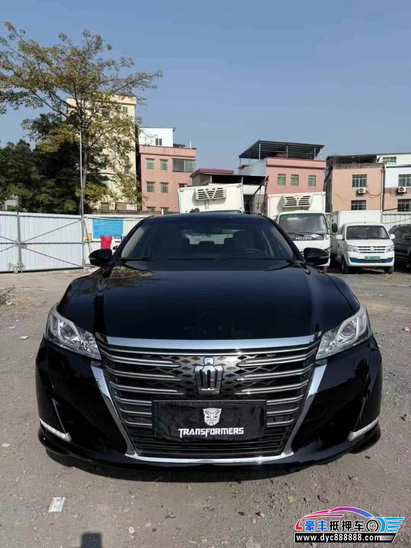 15年丰田皇冠轿车抵押车出售