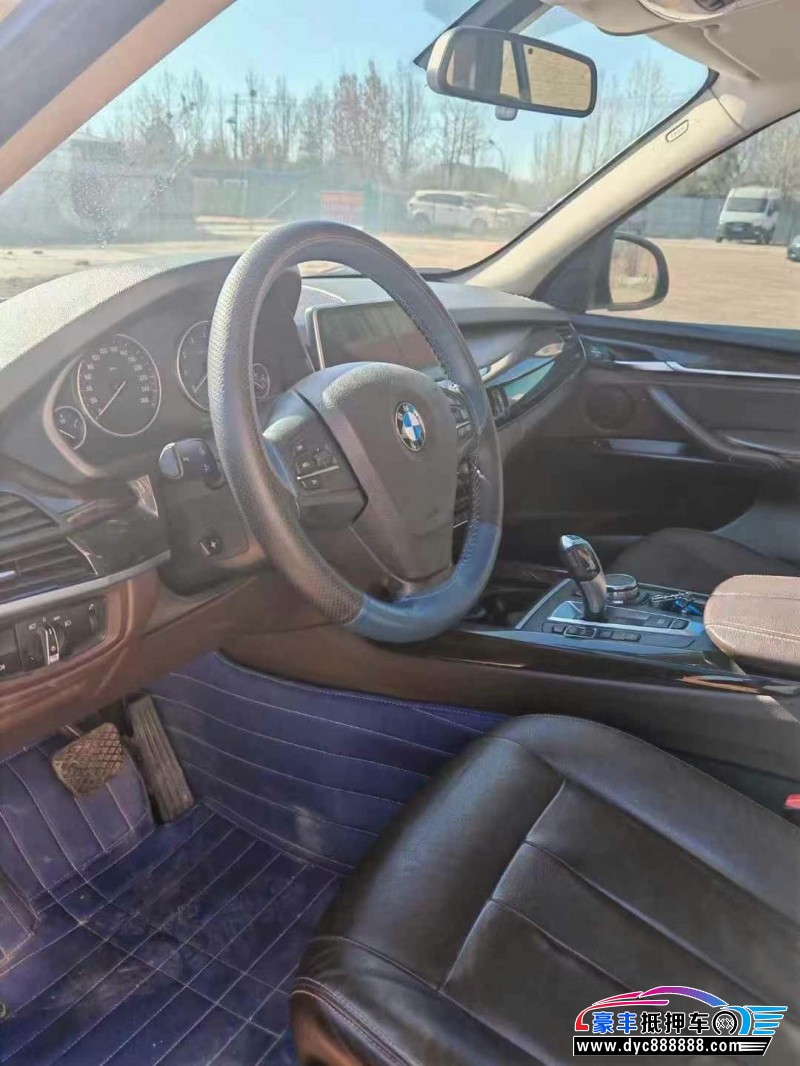 16年宝马X5轿车抵押车出售