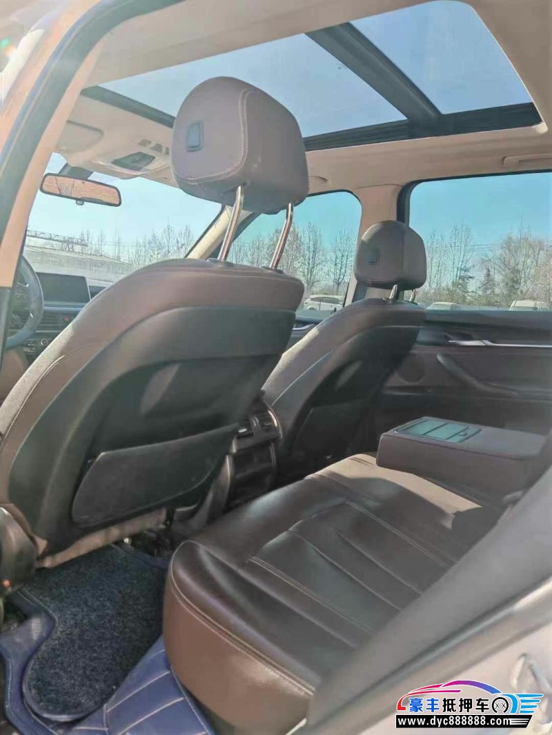 16年宝马X5轿车抵押车出售