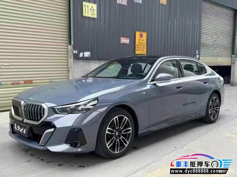 24年宝马5系轿车抵押车出售