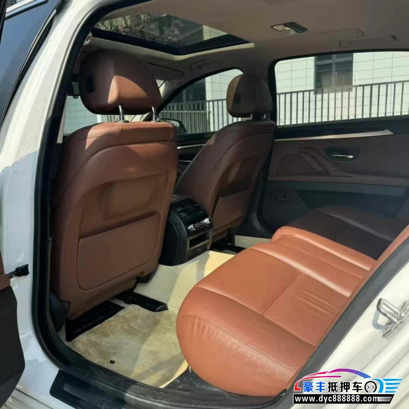 17年宝马5系轿车抵押车出售