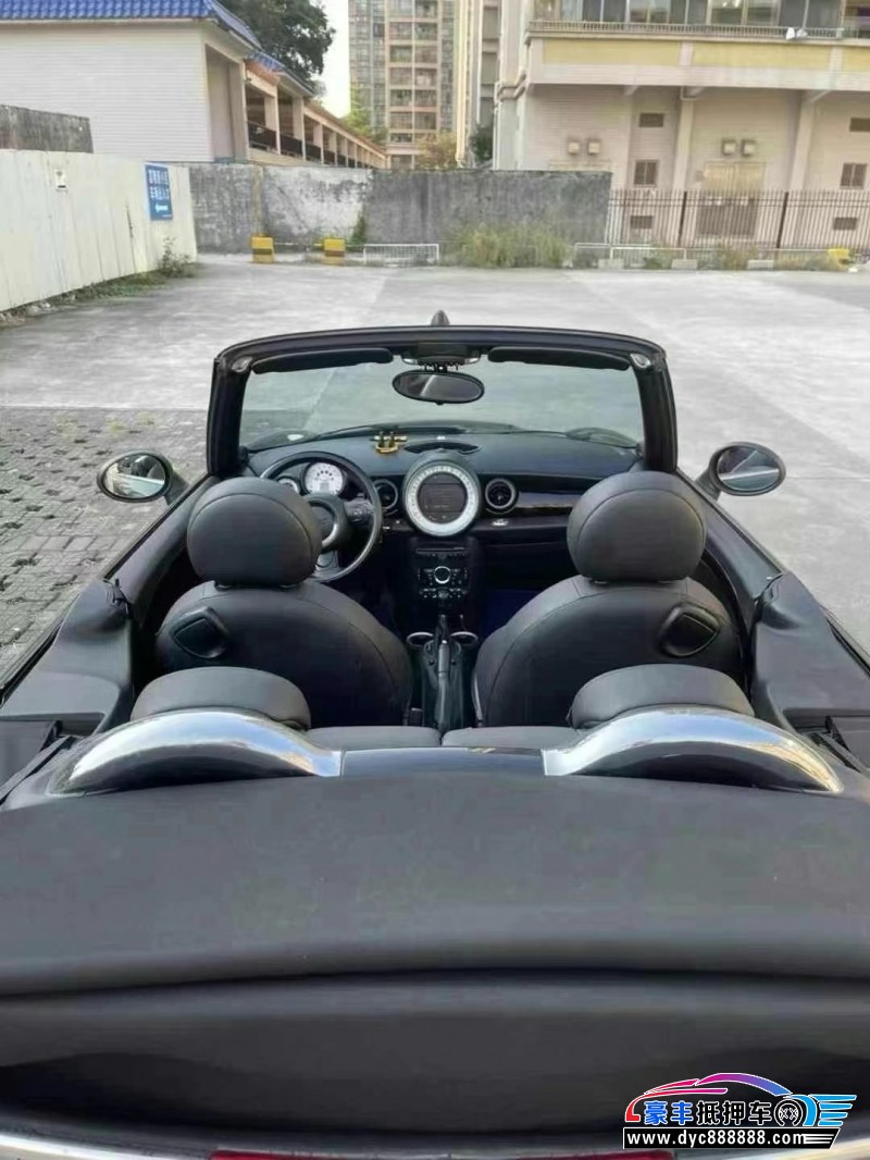 15年宝马MINI轿车抵押车出售