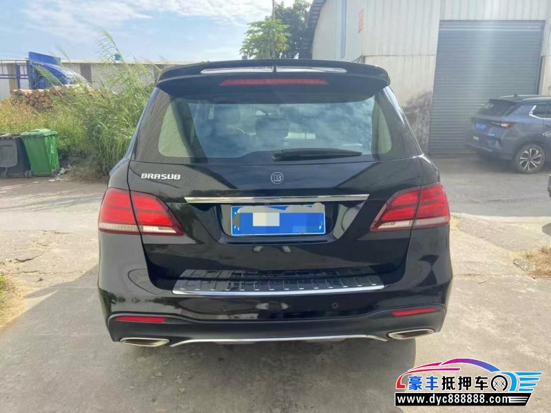 17年奔驰GLE轿车抵押车出售