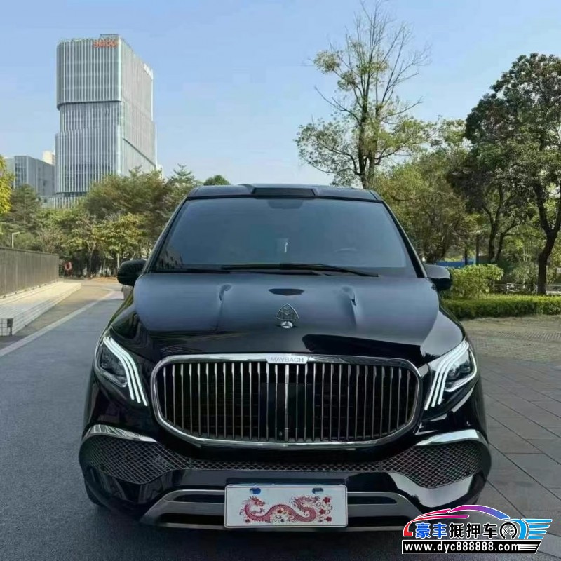 22年奔驰威霆轿车抵押车出售