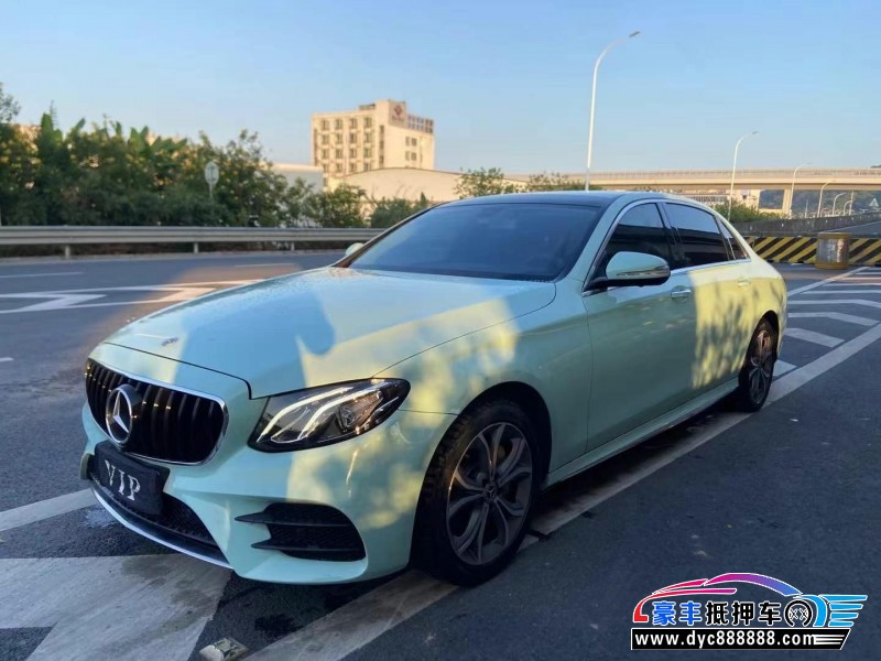 20年奔驰E轿车抵押车出售