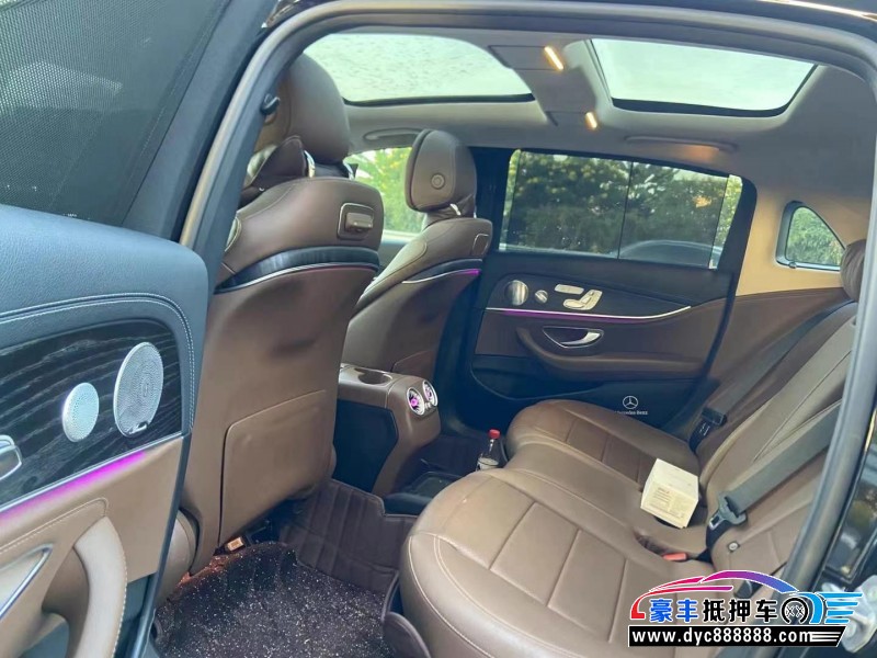 20年奔驰E轿车抵押车出售