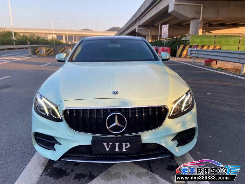 20年奔驰E轿车抵押车出售