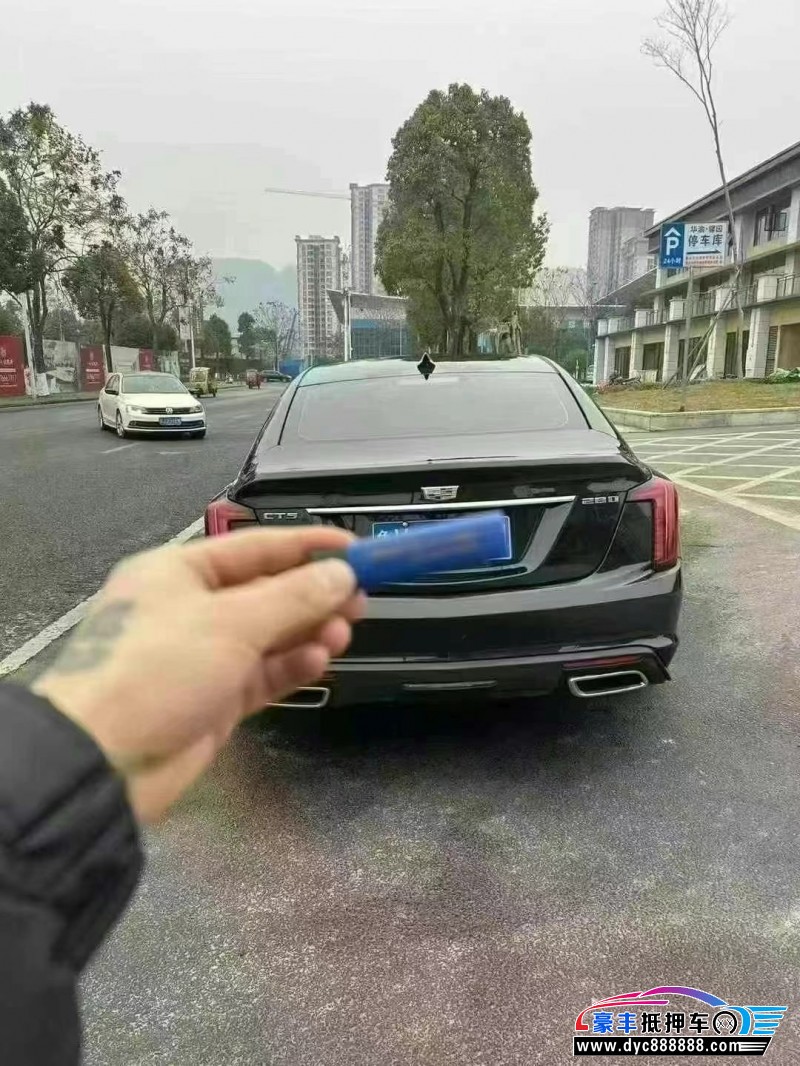 21年凯迪拉克CT5轿车抵押车出售