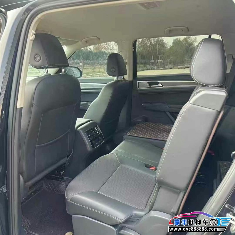 21年大众途昂轿车抵押车出售