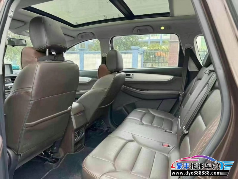 19年东风风行景逸X5轿车抵押车出售