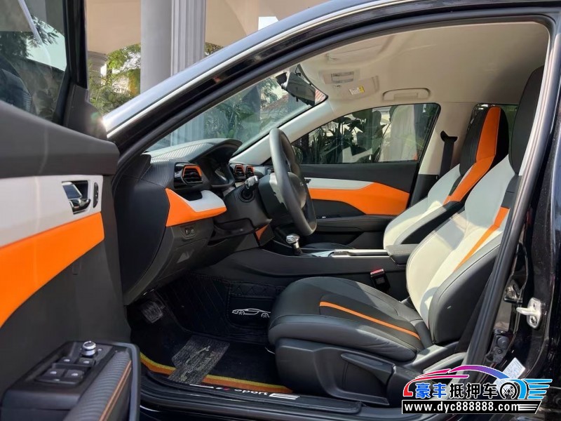 24年东风风神奕炫轿车抵押车出售