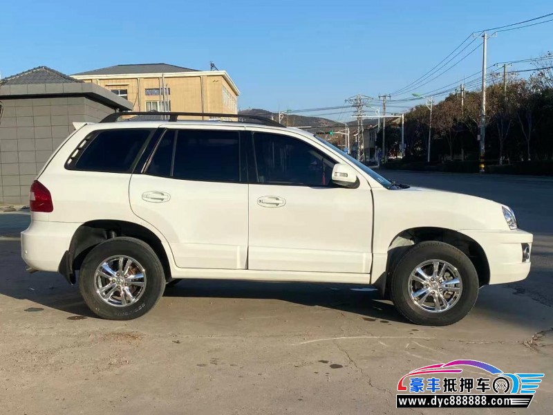 13年华泰圣达菲轿车抵押车出售