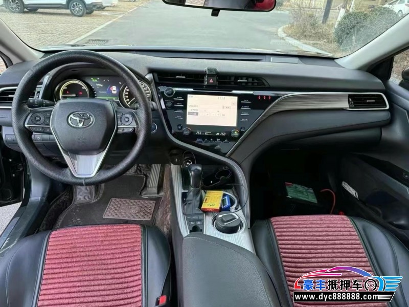 19年丰田凯美瑞轿车抵押车出售