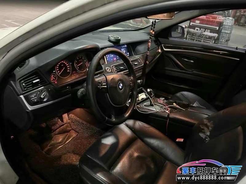 12年宝马5系轿车抵押车出售