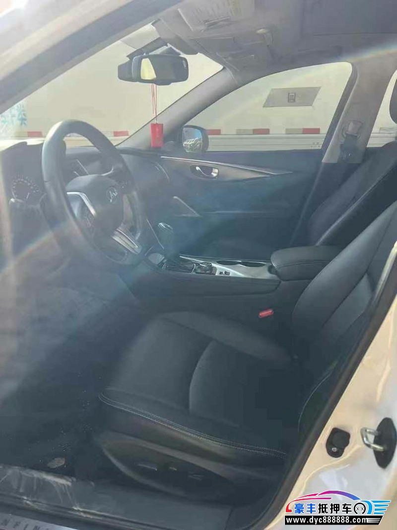 21年英菲尼迪Q50L轿车抵押车出售