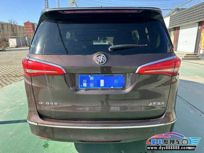 17年别克GL8轿车抵押车出售