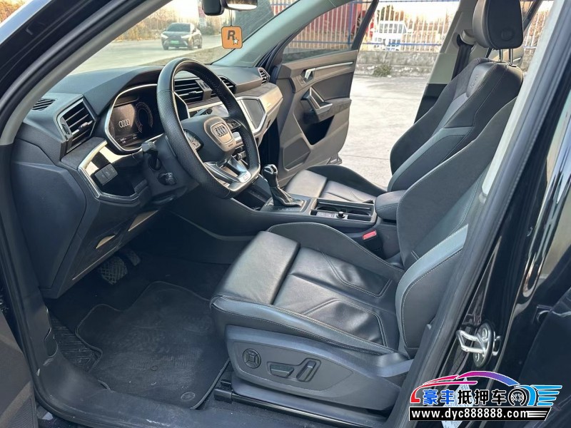 22年奥迪Q3轿车抵押车出售