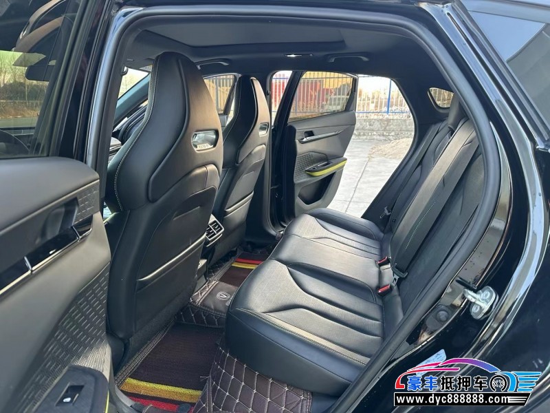 23年长安长安UNI轿车抵押车出售