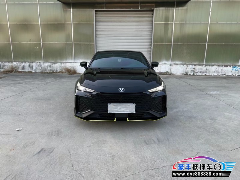 23年长安长安UNI轿车抵押车出售