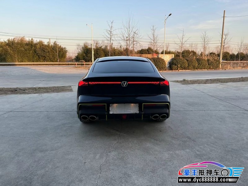 23年长安长安UNI轿车抵押车出售