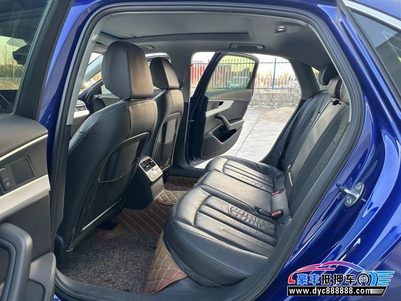 17年奥迪A4L轿车抵押车出售