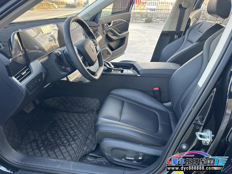 24年奔腾B70轿车抵押车出售