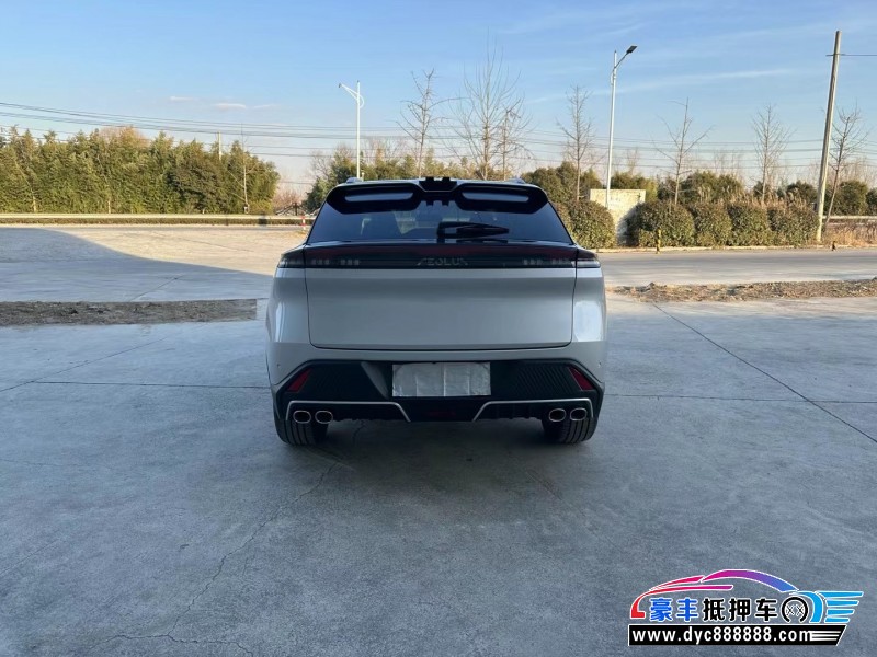 24年东风风神浩瀚轿车抵押车出售