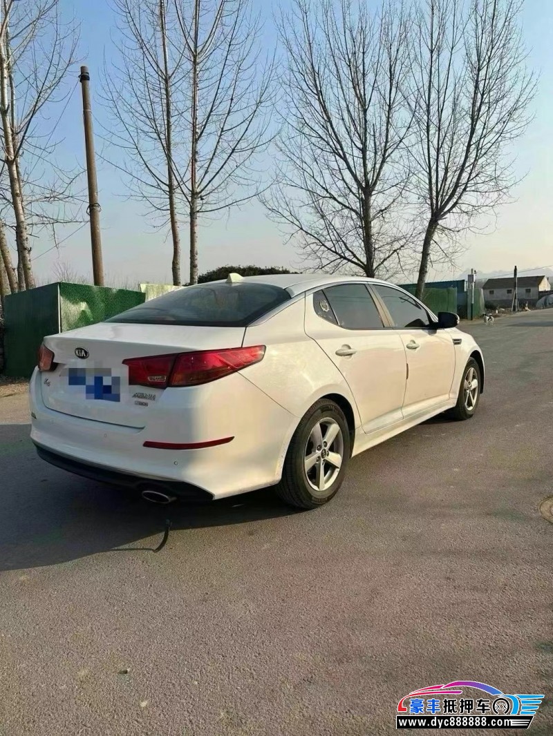 19年起亚K5轿车抵押车出售