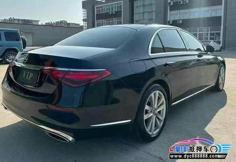 23年奔驰S轿车抵押车出售