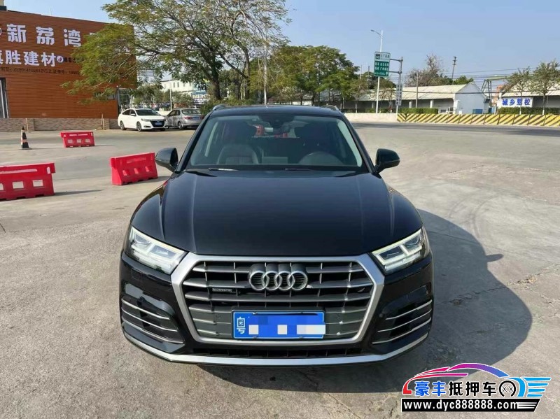 21年奥迪Q5轿车抵押车出售