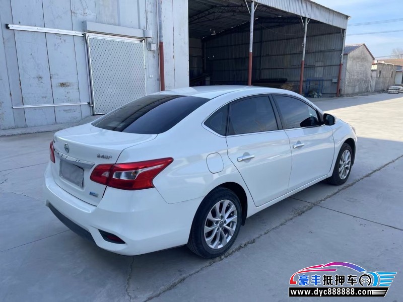 19年日产轩逸轿车抵押车出售