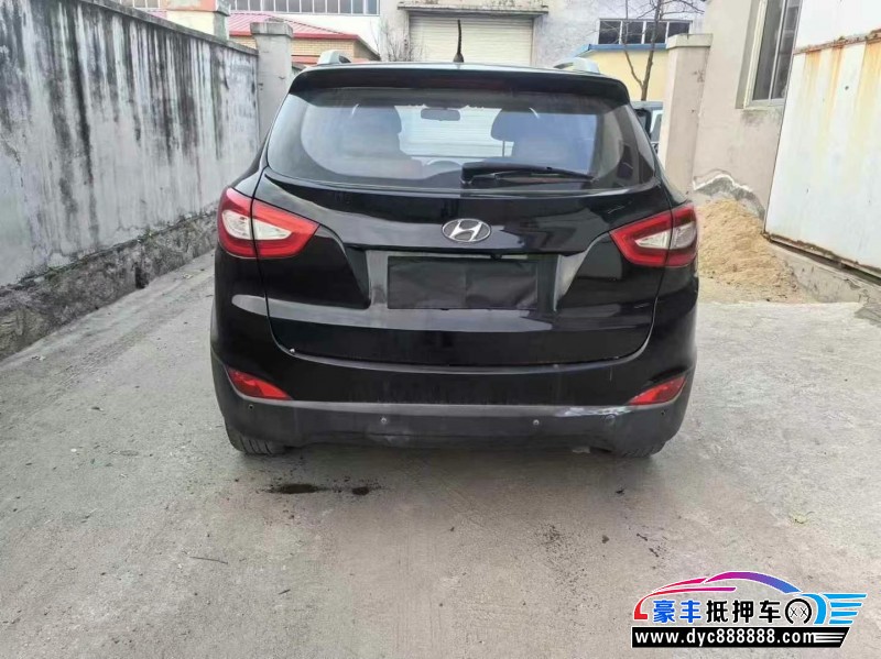 13年现代ix35SUV抵押车出售