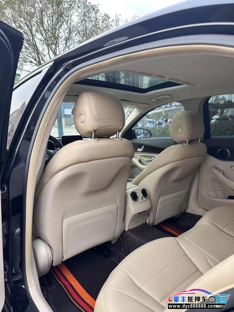 15年奔驰C轿车抵押车出售