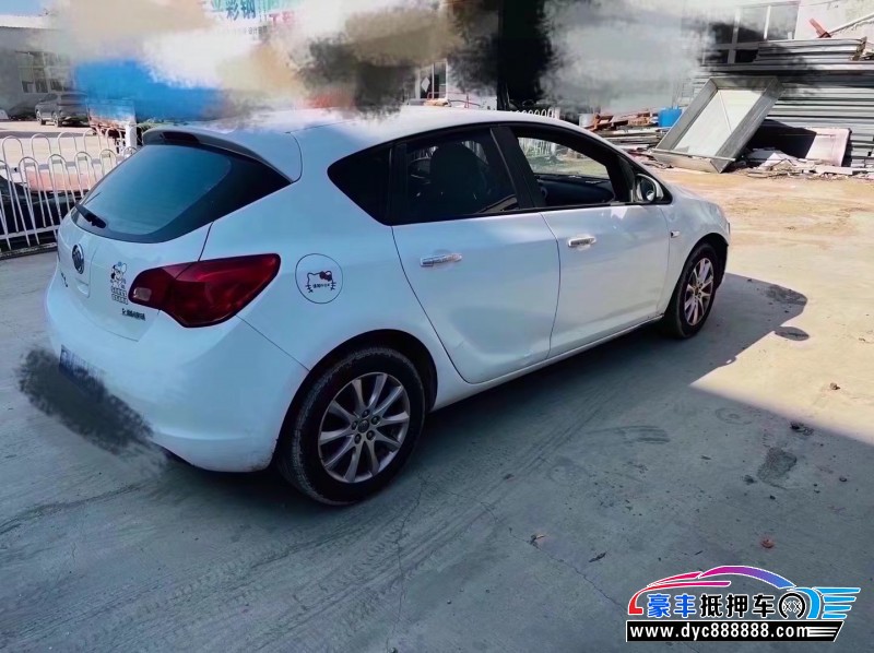 15年别克英朗轿车抵押车出售