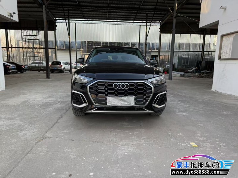 21年奥迪Q5轿车抵押车出售
