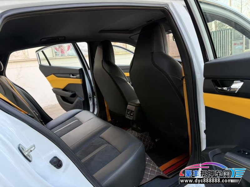 23年东风风神奕炫轿车抵押车出售