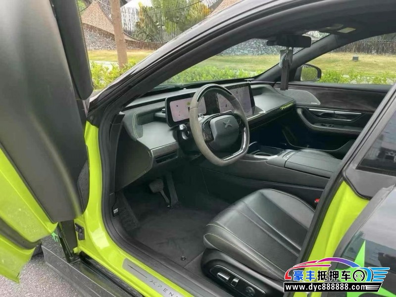 21年小鹏汽车P7轿车抵押车出售