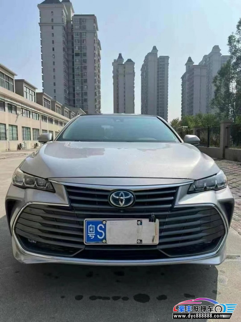 19年丰田亚洲龙轿车抵押车出售