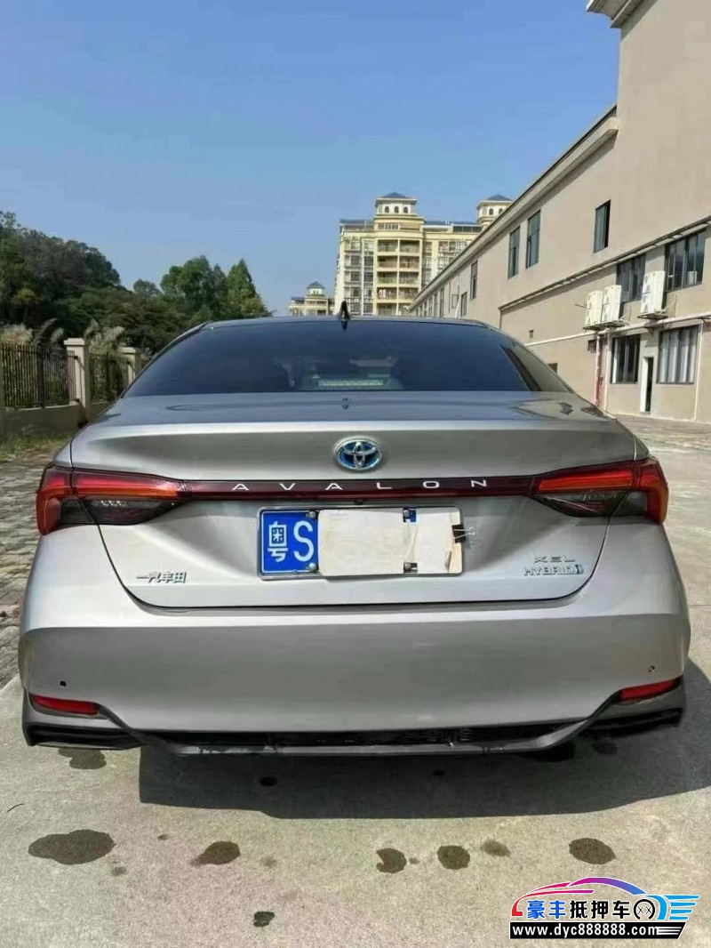 19年丰田亚洲龙轿车抵押车出售