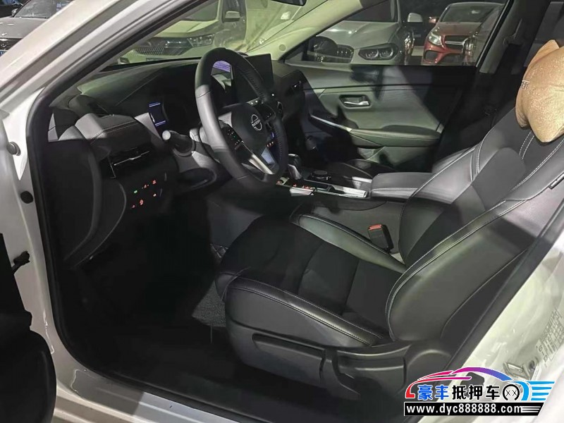 24年日产轩逸轿车抵押车出售