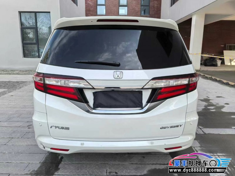 19年本田奥德赛轿车抵押车出售