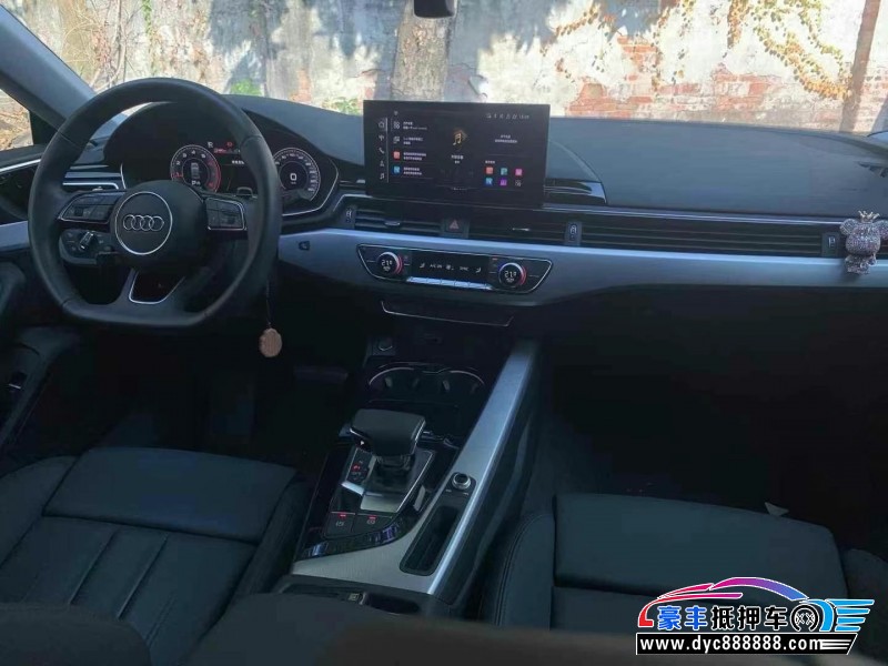 23年奥迪A5轿车抵押车出售