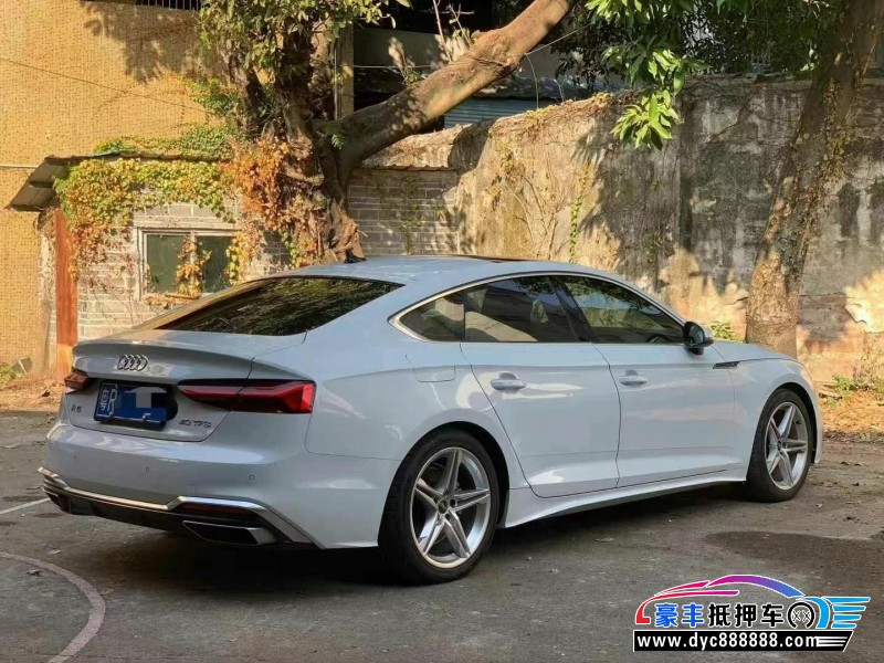 23年奥迪A5轿车抵押车出售