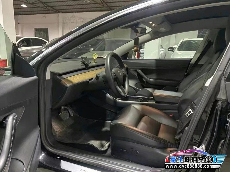 20年特斯拉MODEL 3轿车抵押车出售