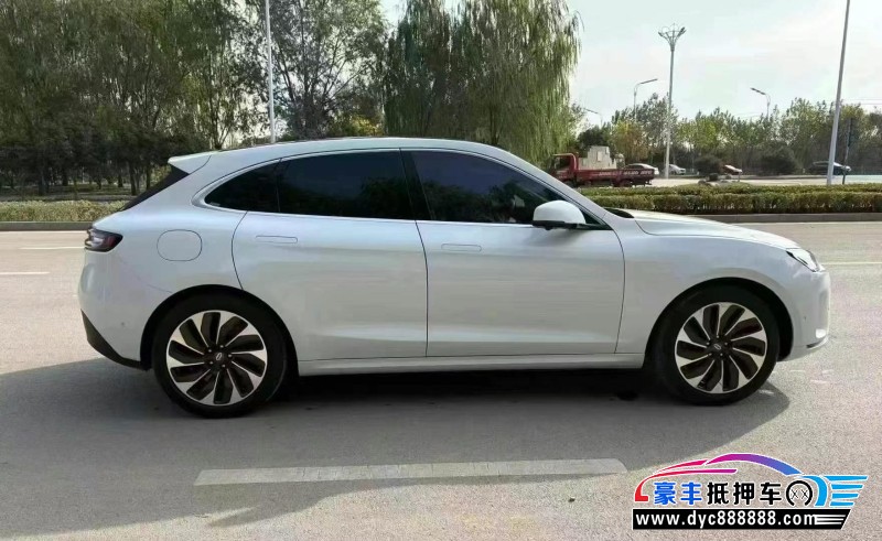 22年华为问界轿车抵押车出售