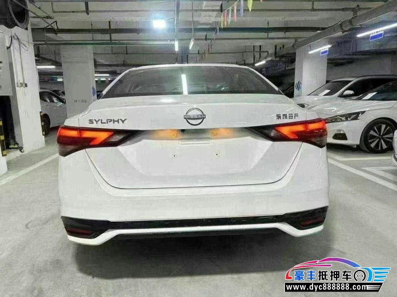 24年日产轩逸轿车抵押车出售