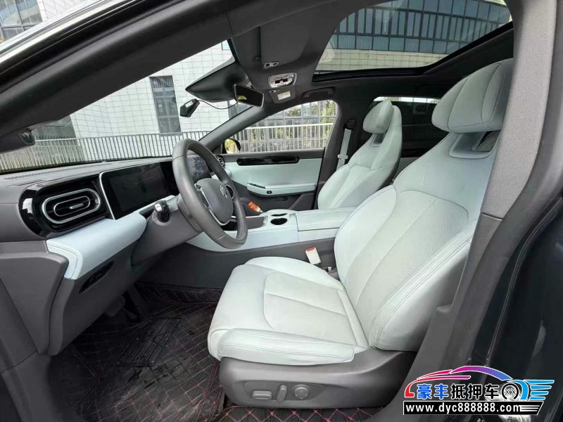 23年零跑c01轿车抵押车出售