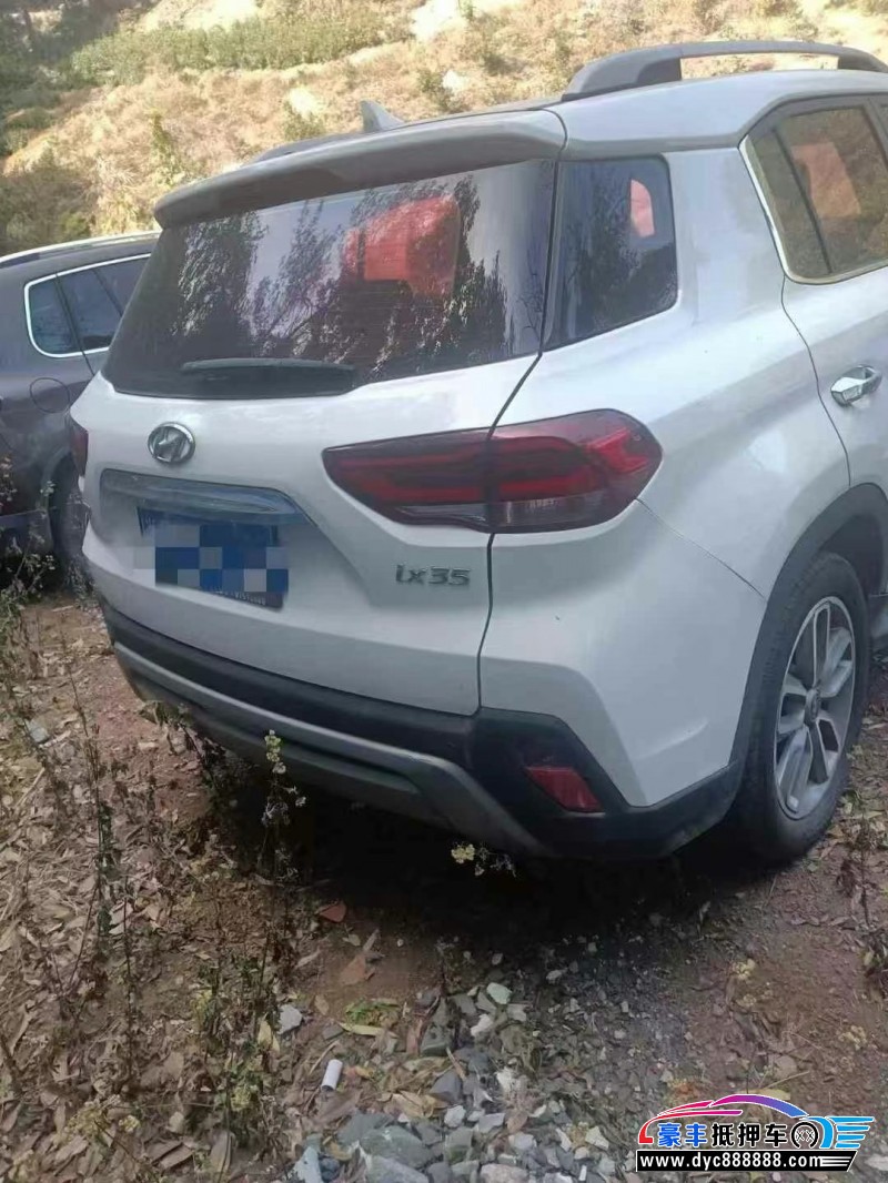 20年现代ix35轿车抵押车出售