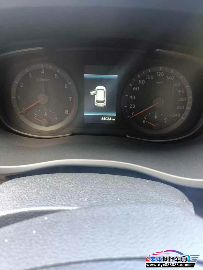 20年现代ix35轿车抵押车出售